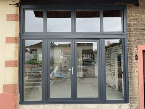 porte vitrée pvc Veka vue de face